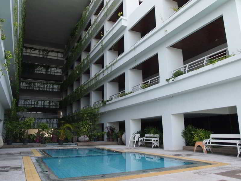 Hotel Mtc At Pattaya Hill Exterior foto